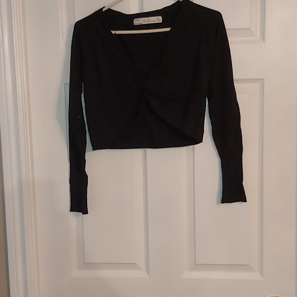 🌻2/$25🌻Cardigan cropped sweater - Picture 1 of 3